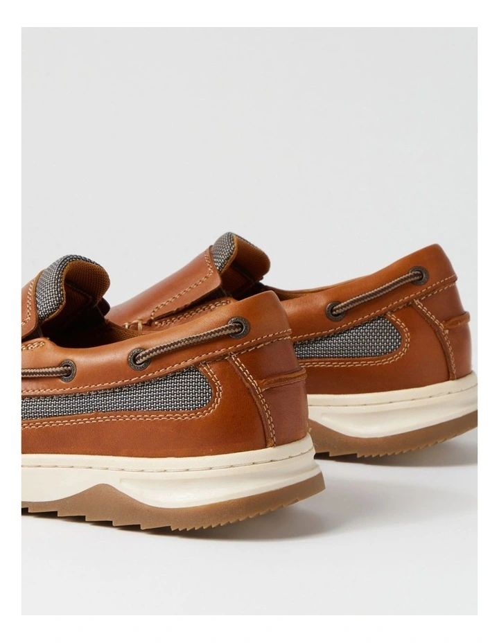 Gully Tan Pull Up Leather Flat Shoes image 5