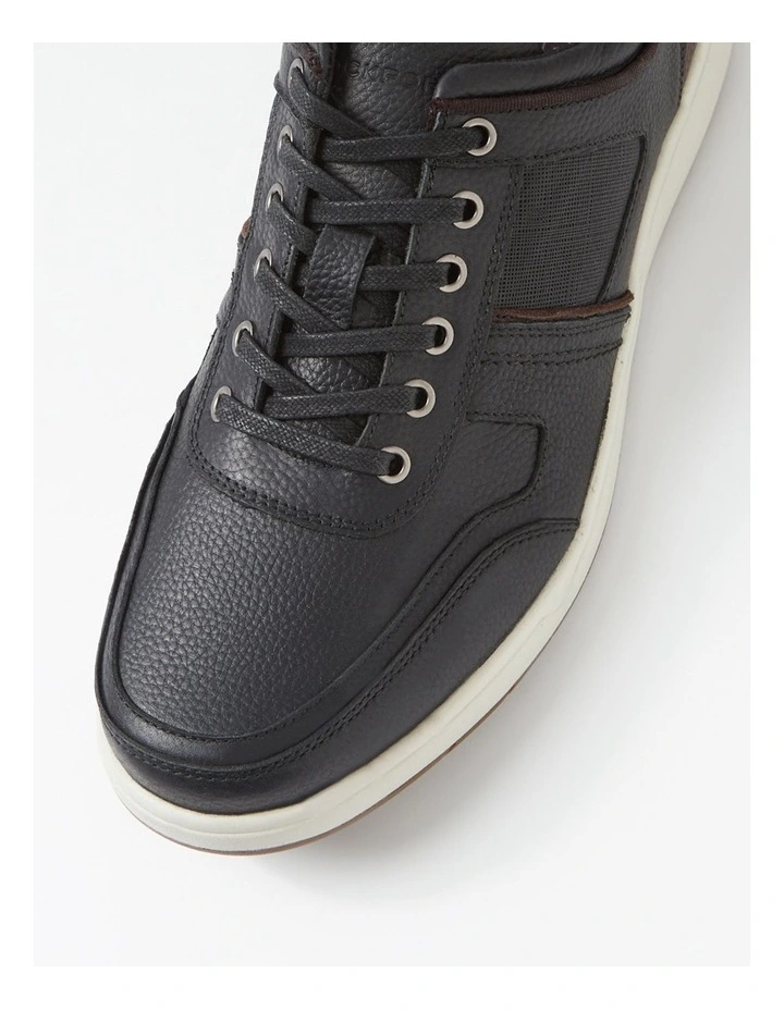 Zeus Black Leather Sneakers image 4