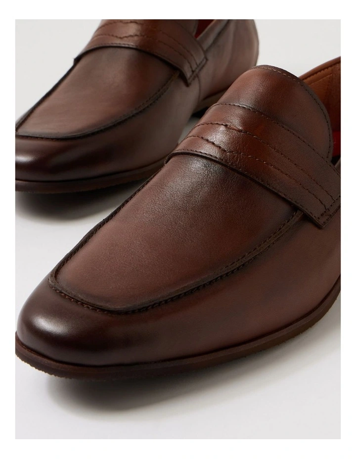 Uptown Cognac Leather Flat Shoes image 5