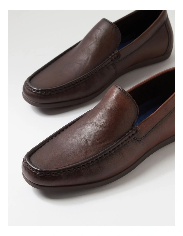 Eliot Chestnut Leather Flat Shoes image 5
