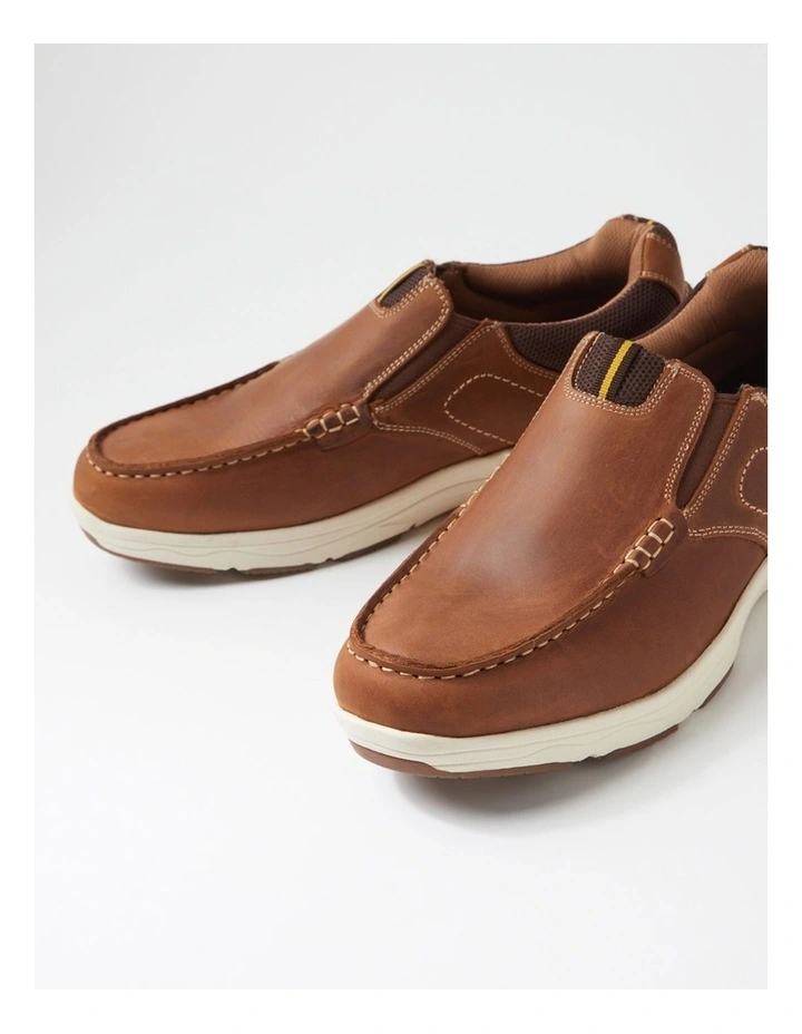 Oust Tan Leather Flat Shoes image 5