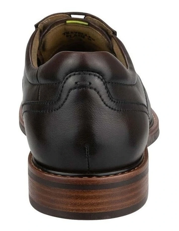 Traveller Plain Toe Derby In Brown image 4