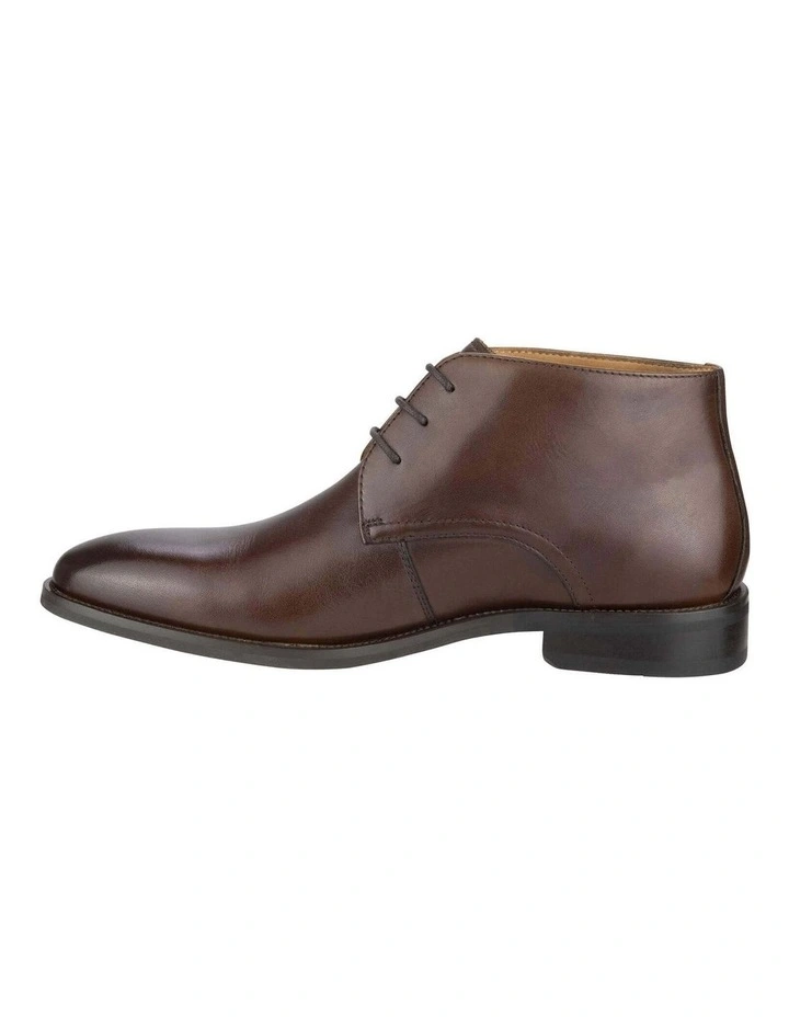 Chadwick Chukka Plain Toe Chukka Boot In Brown image 5