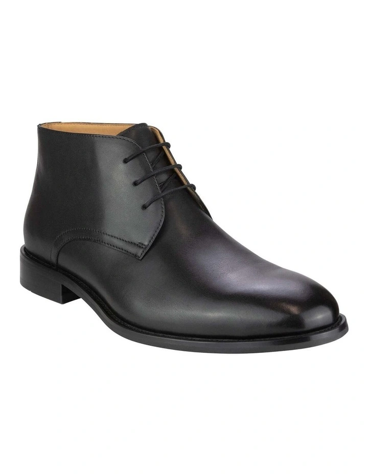 Chadwick Chukka Plain Toe Chukka Boot In Black image 1