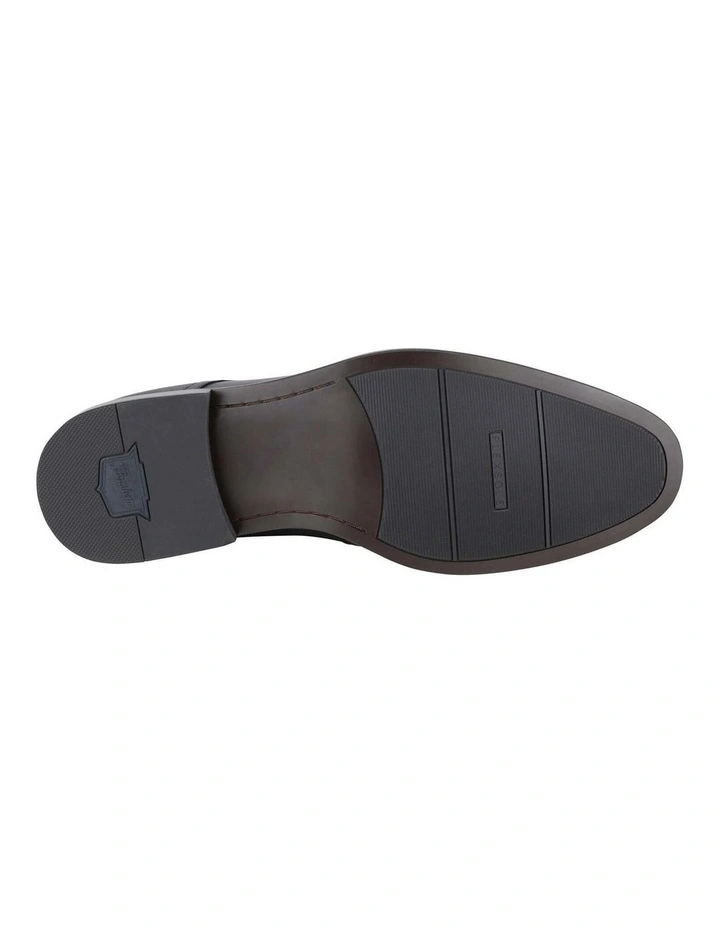 Chadwick Chukka Plain Toe Chukka Boot In Black image 7