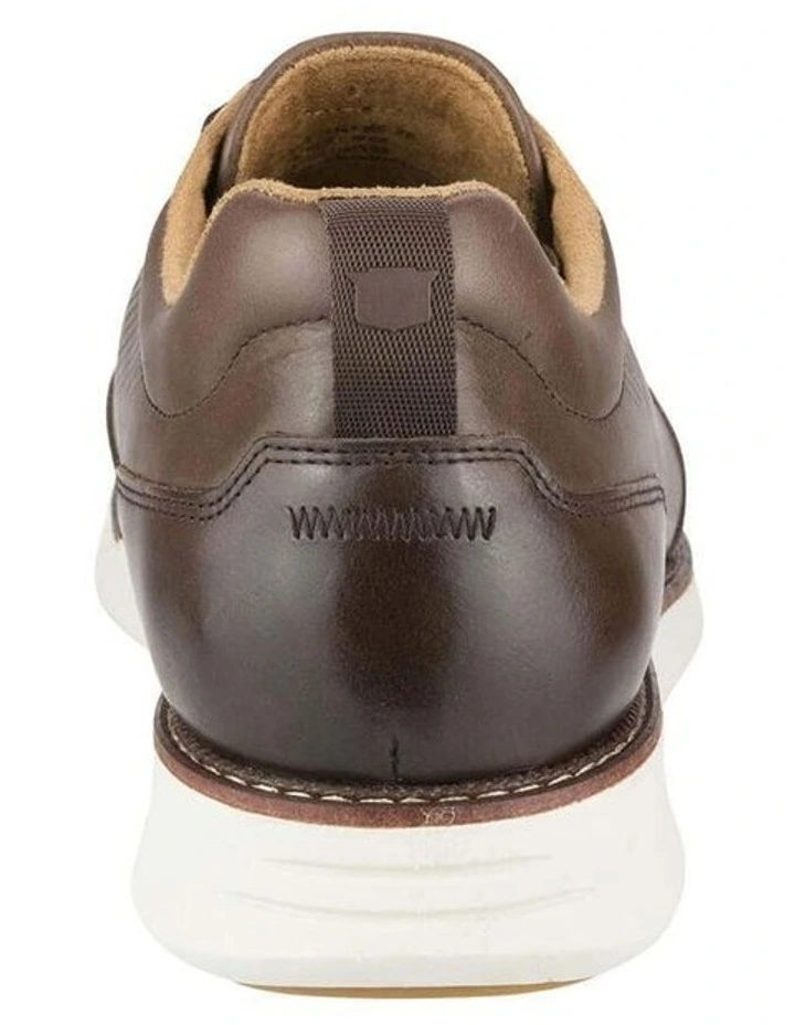 Launch EZ Lace Elastic Lace Slip On In Brown image 4