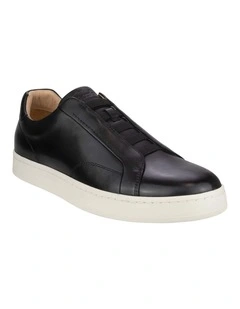 Monopoli Slip On Sneaker In Black