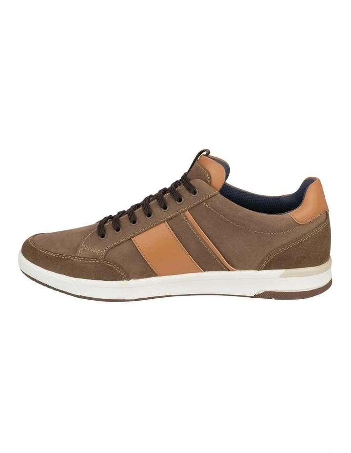 Crosstour Lace Sneaker In Mushroom image 5