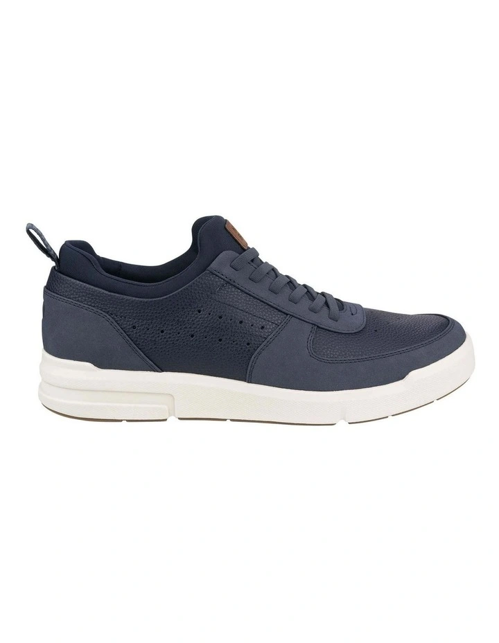 Kore City Rally Sneaker In Navy image 3