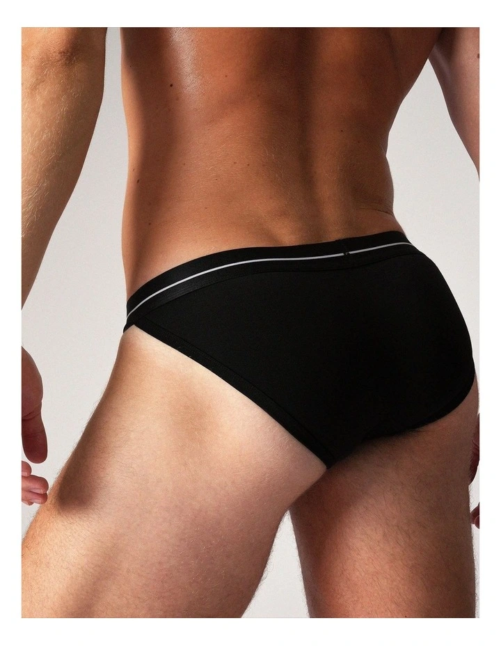 Icon Sports Brief in Onyx image 3