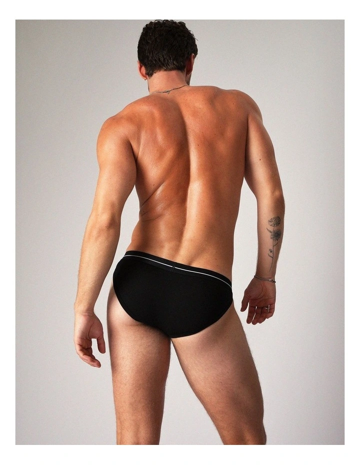 Icon Sports Brief in Onyx image 4