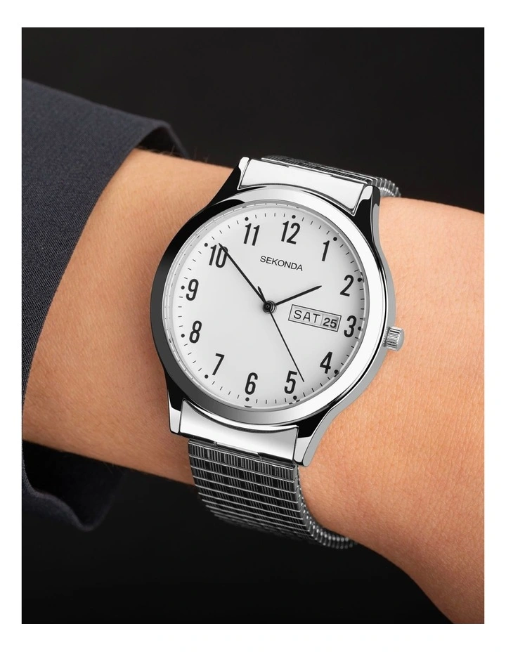 Classic 36mm Expander Watch in Silver image 2