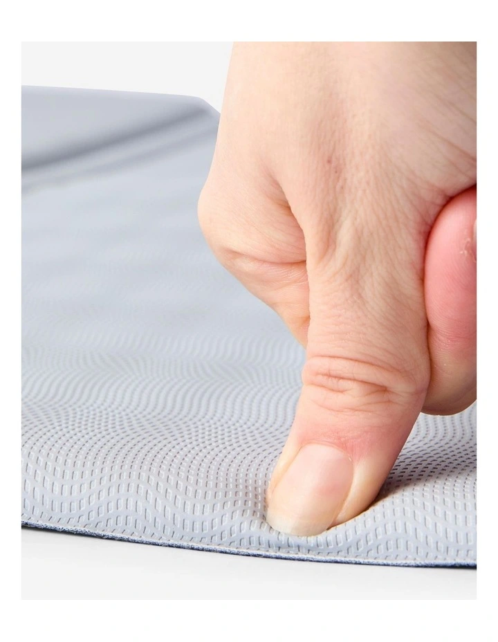 Decathlon | Pilates Folding Floor Mat 150 cm x 62 cm x 10 mm - Grey image 3