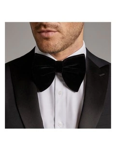 Formalaties Luxury Butterfly Jumbo Oversized Velvet Bow Tie in Black