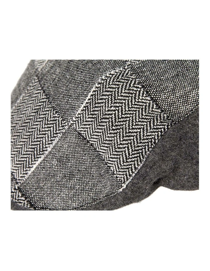 Grey patches ivy flat cap M135 image 3