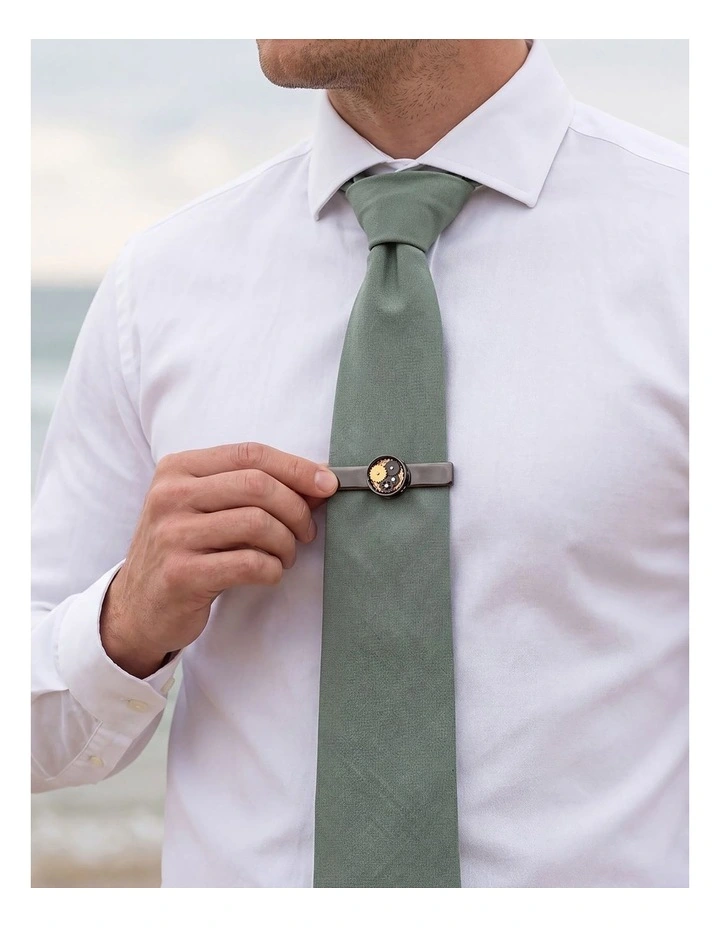 Gun Metal round watch movement Tie Bar image 3