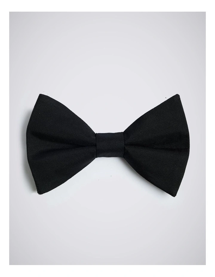 Black Silk Pre-Tied Bow Tie image 1