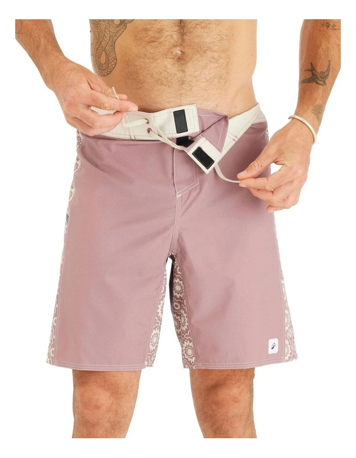 Boardshorts Surf 500 Long 19 Inch Arch Esawira in Taupe/Pink image 4