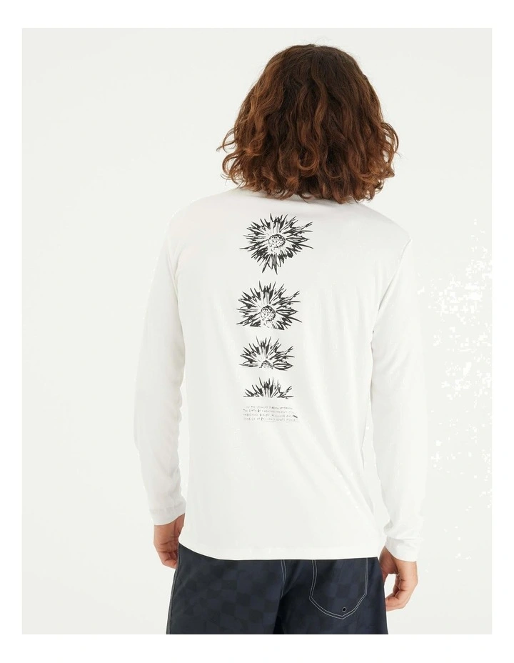 Mens long-sleeved surf t-shirt UPF50 - white flower image 2