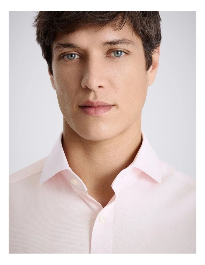 Tailored Fit Pink Dobby Stretch Shirt image 2