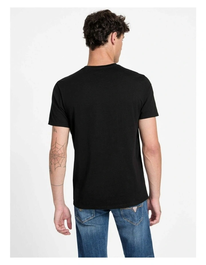 Basic Painted Triangle T-shirt in Black image 4