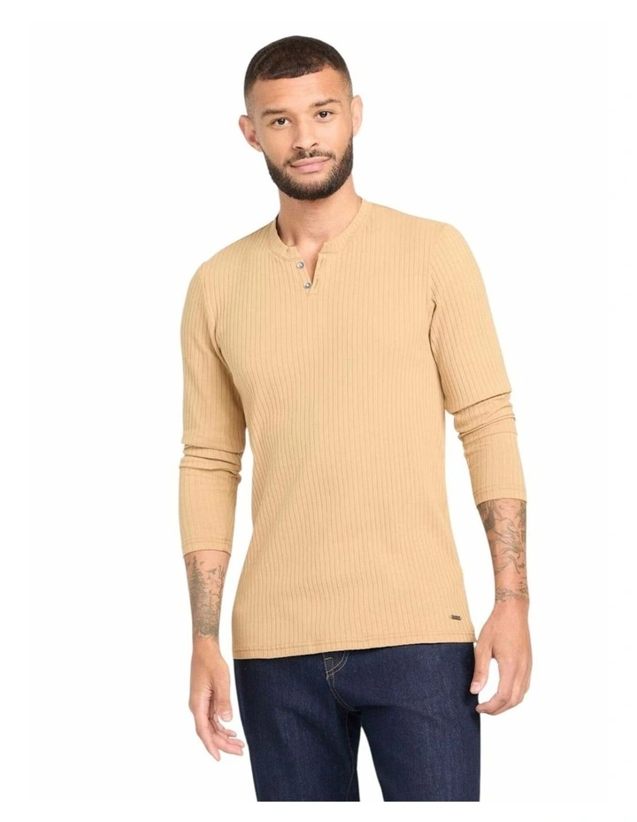 Todd Long Sleeve Henley in Brown image 4