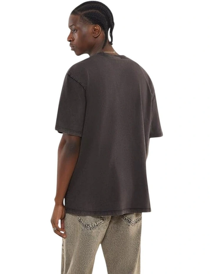Vintage Triangle Tee in Dark Grey image 3
