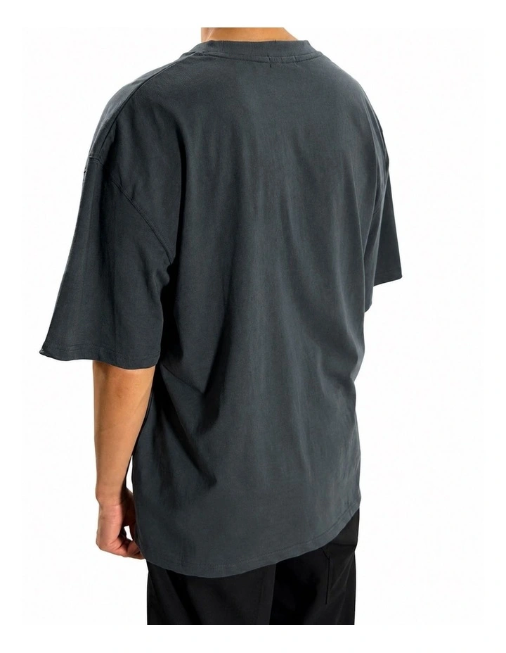 T-shirt in Stone Blue image 3