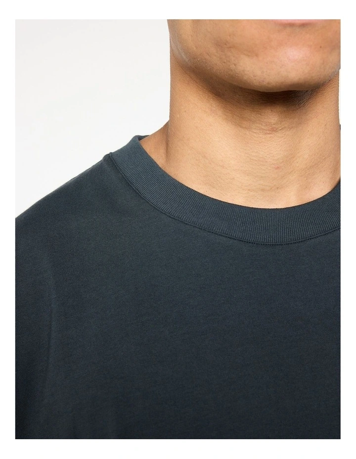 T-shirt in Stone Blue image 5