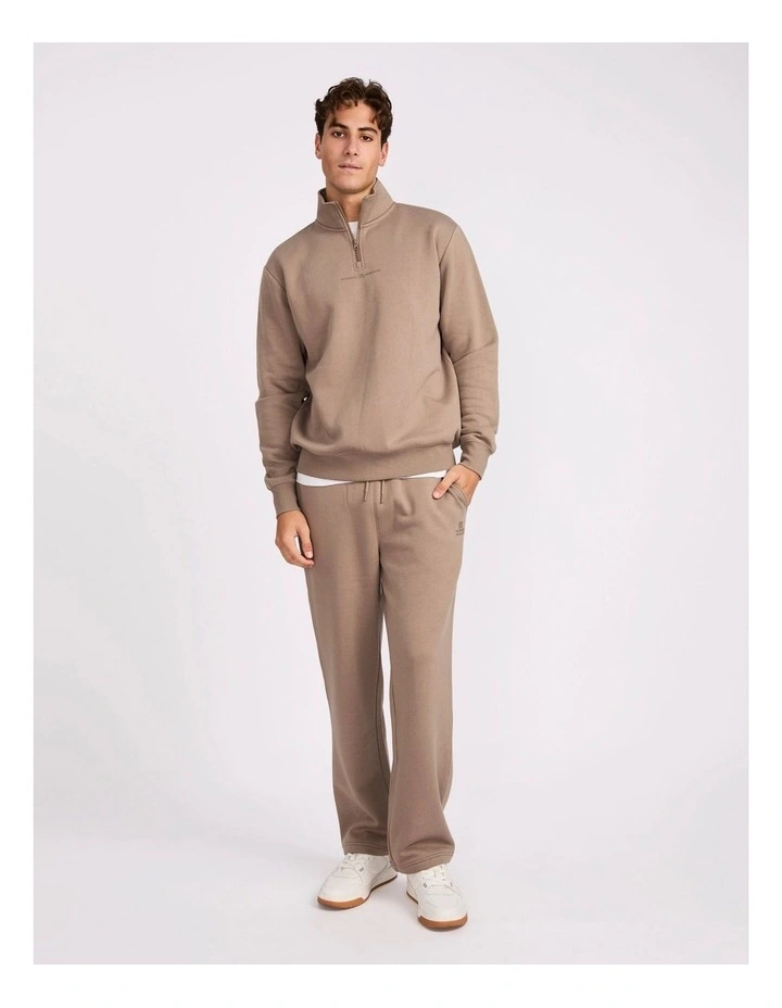 Brooklyn Men's Quarter Zip - Mocha image 5