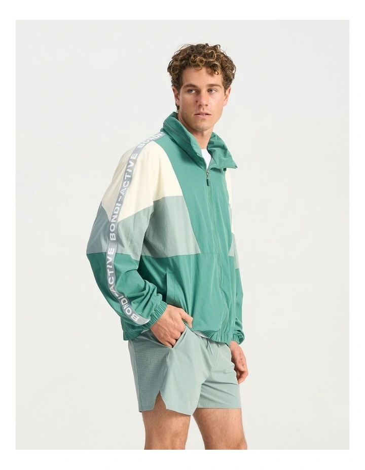 Windbreaker Hoodie in Green Multi image 2