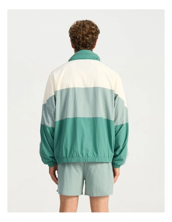 Windbreaker Hoodie in Green Multi image 3