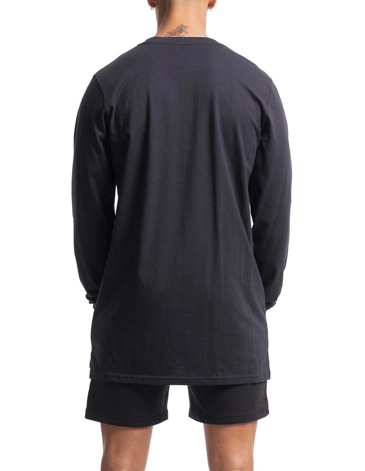 Contract Rise Long Sleeve Tee in Ink image 2