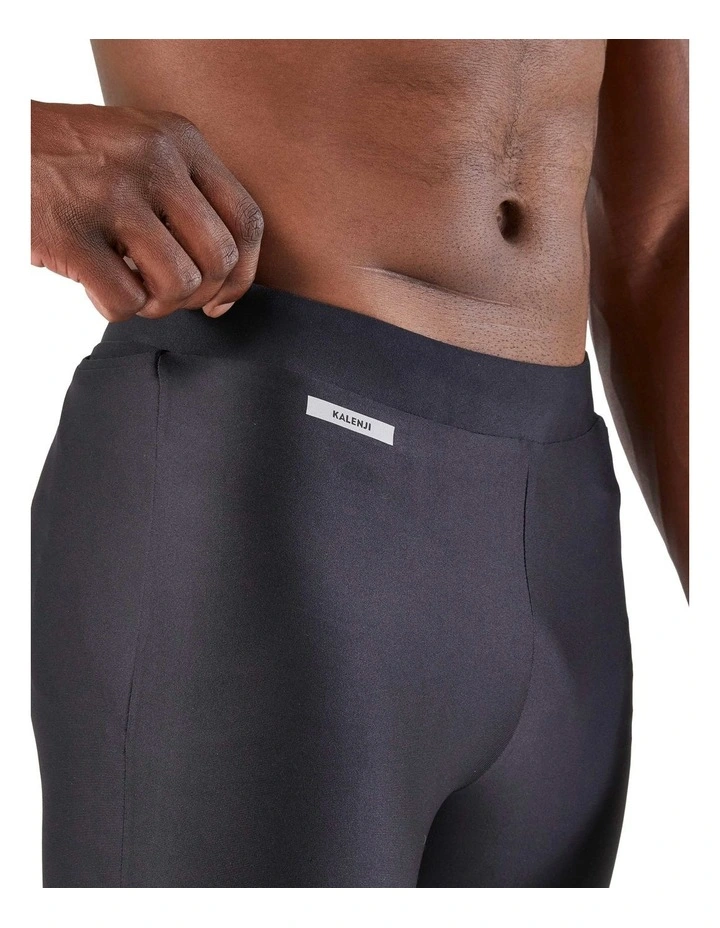 Kiprun Run 100 Dry Running Breathable Tights in Black image 2