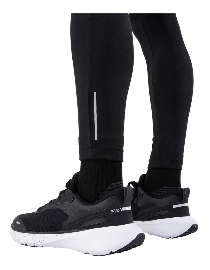 Kiprun 100 Warm Running Tights in Black image 6