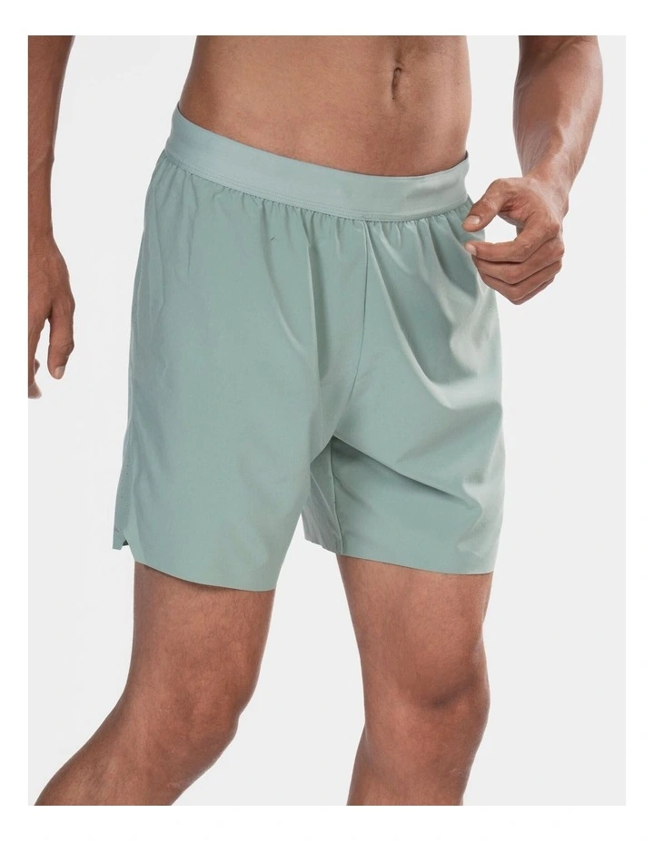 Decathlon | Kiprun Men's Running Shorts Run 500 Comfort Green image 4