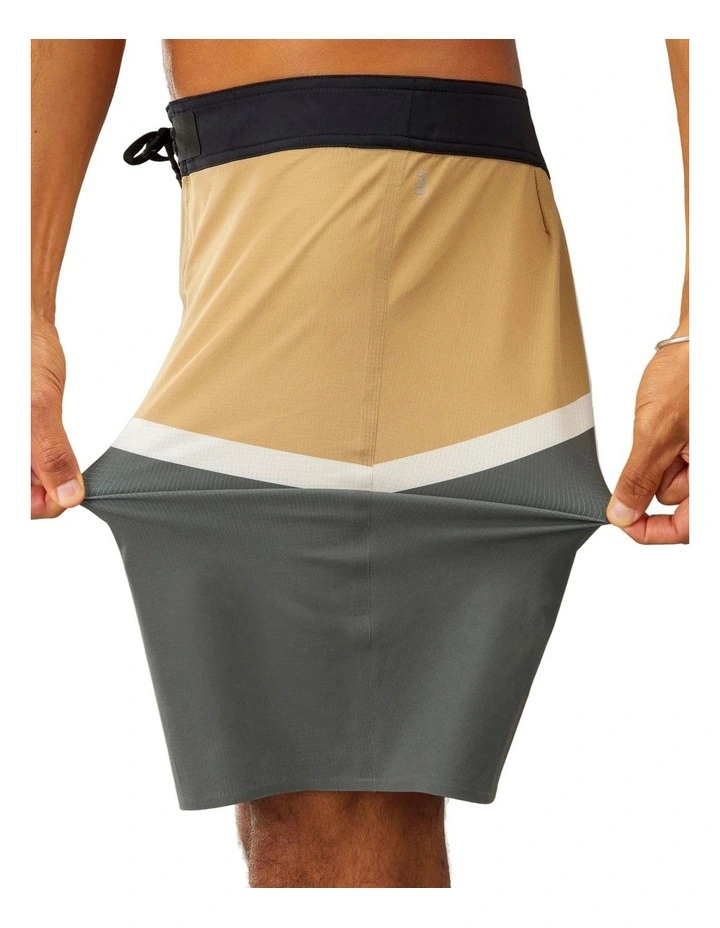 Decathlon | Surfing Boardshorts - Standard 900 Flat Belt - DUDE KHAKI image 4