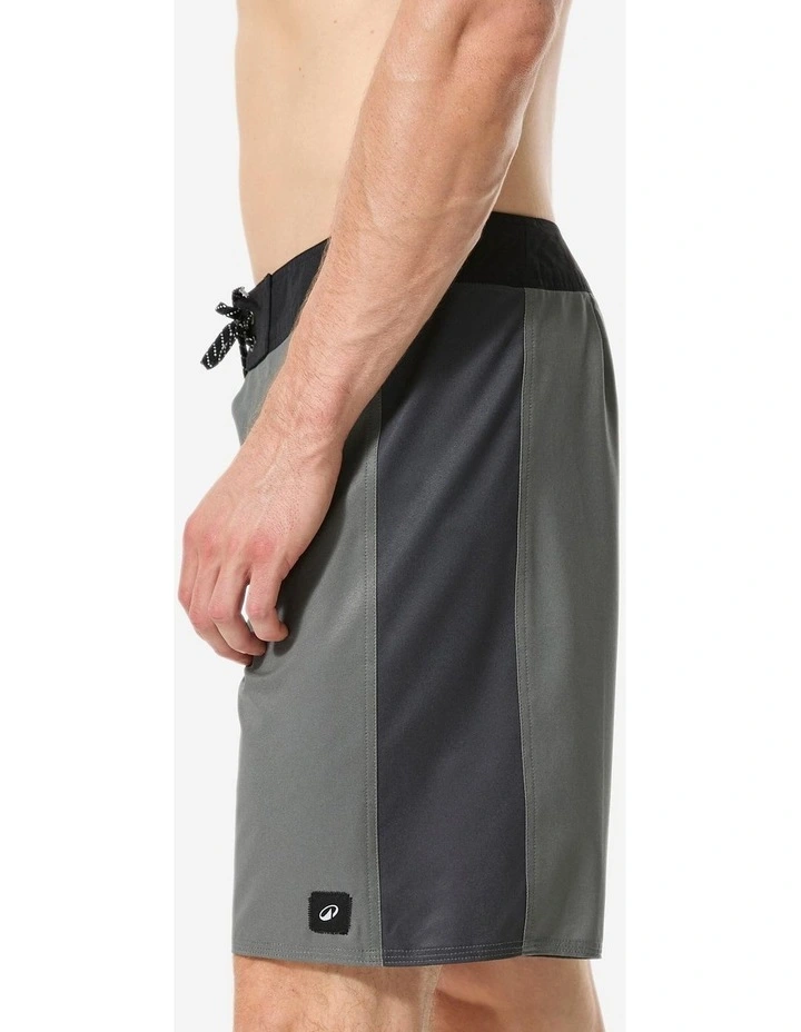 Decathlon | Mens surfing boardshorts long swim shorts 19, 500 Arch alex khaki image 3