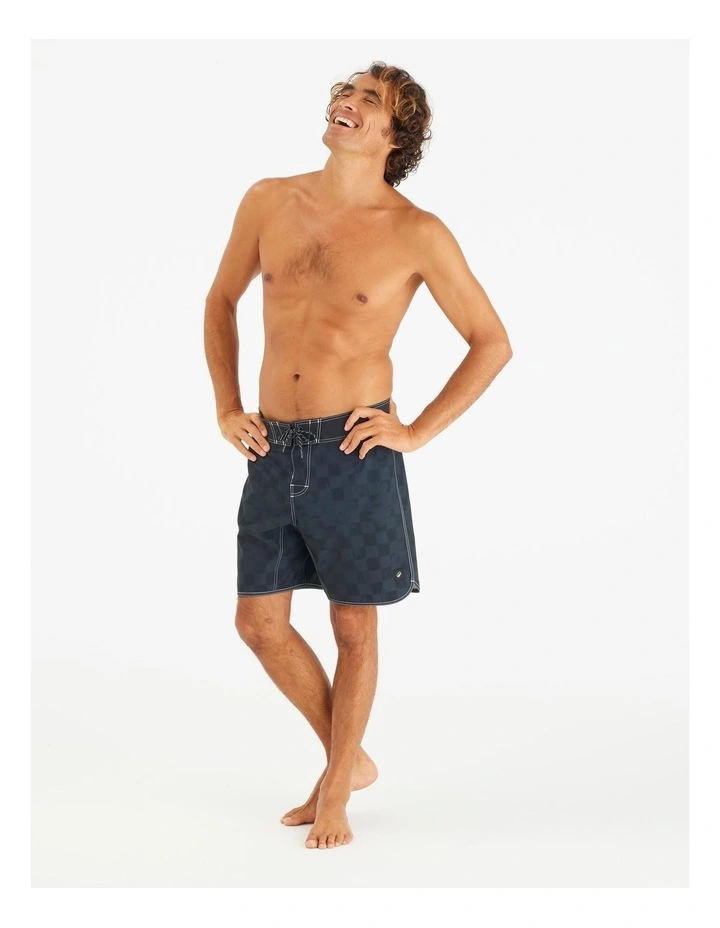 Decathlon | Mens Boardshorts Surf 500 Long 18 - Checky black image 2