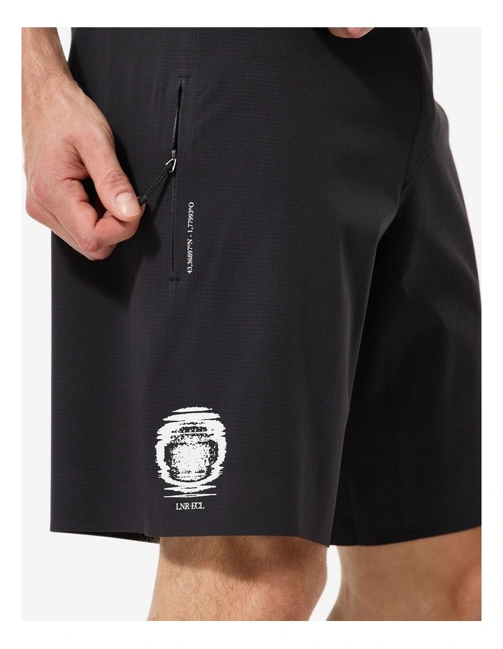 Decathlon | Mens surfing boardshorts long swim shorts 20, 900 Lnr ecl black image 7