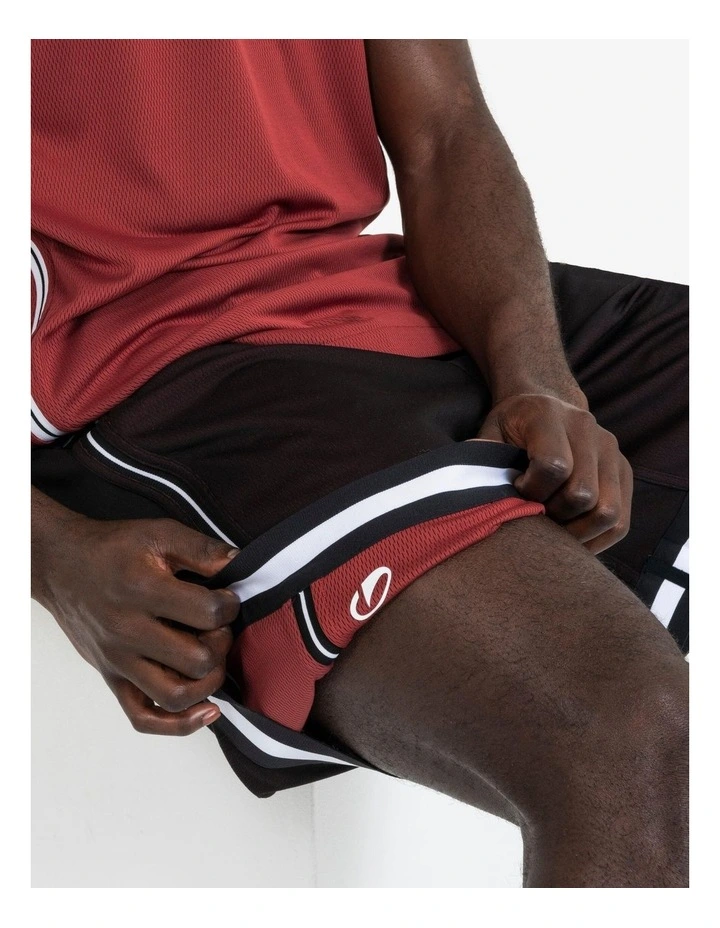 Decathlon | Adult 2-Way Basketball Shorts SHR-500 - Black/Red image 4