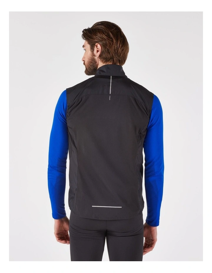 Decathlon | KIPRUN Run 500 Men's Sleeveless Windproof Running Jacket - Black image 2