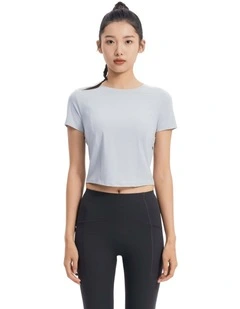 Slim Tee in a Chic Silver Grey
