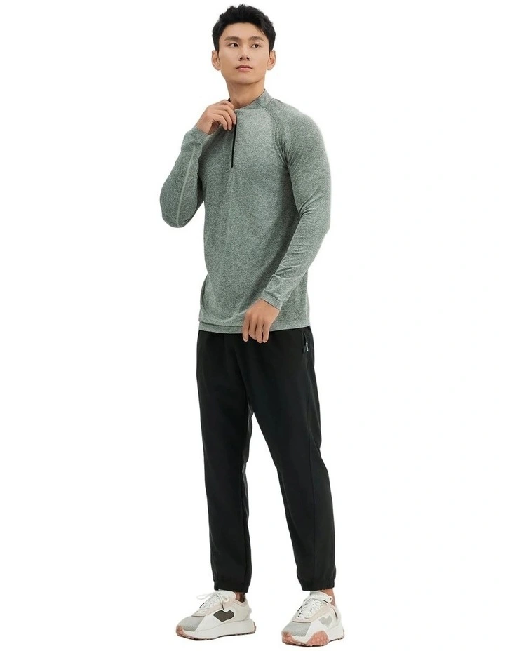 Decathlon - Men cardio half-zip long-sleeved T-shirt 900 in Khaki Green image 4