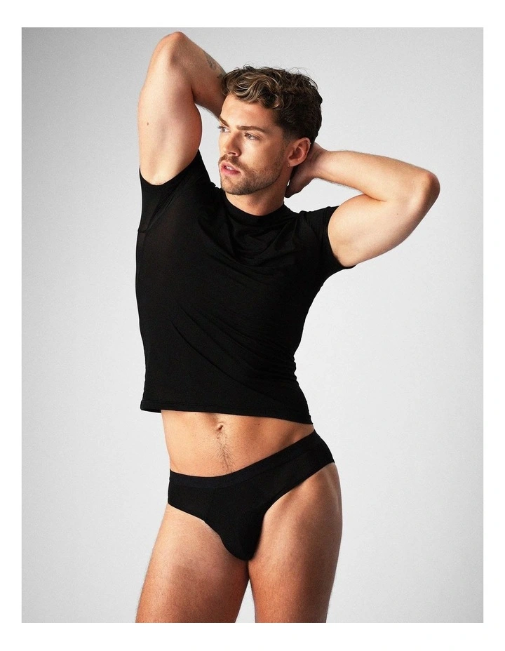 Allure Sheer Cropped Tee in Noir image 4