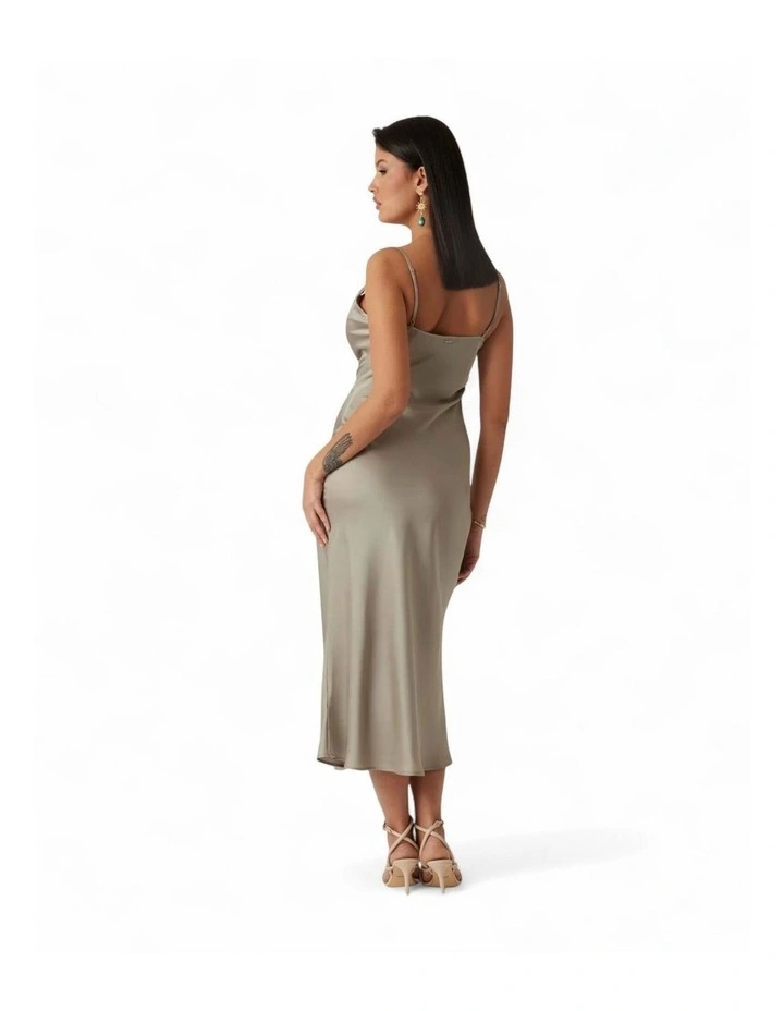 New Akilina Dress in Green image 2
