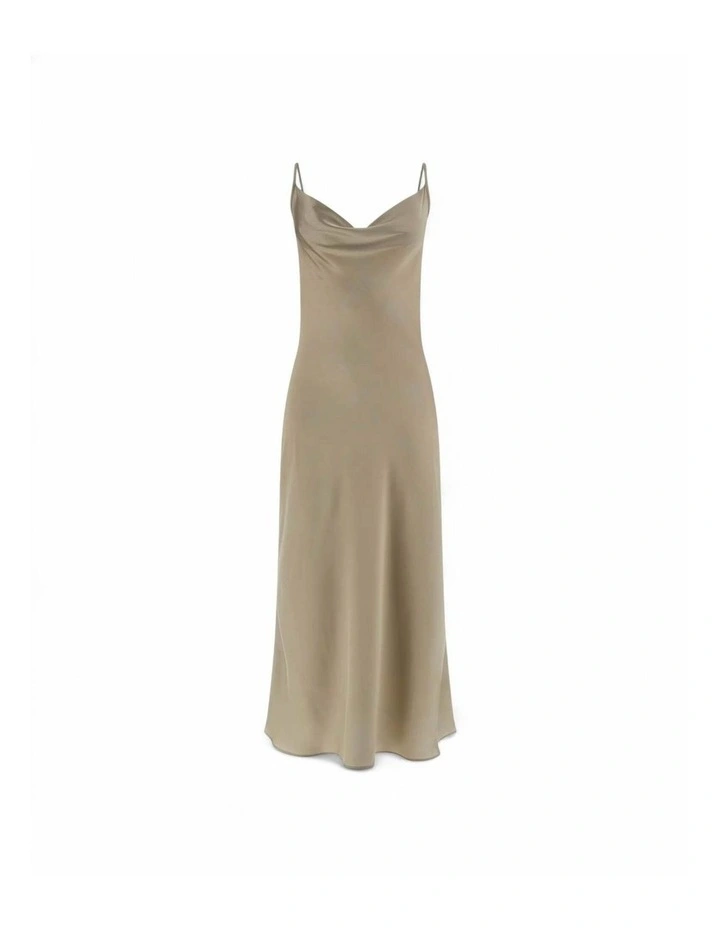 New Akilina Dress in Green image 5