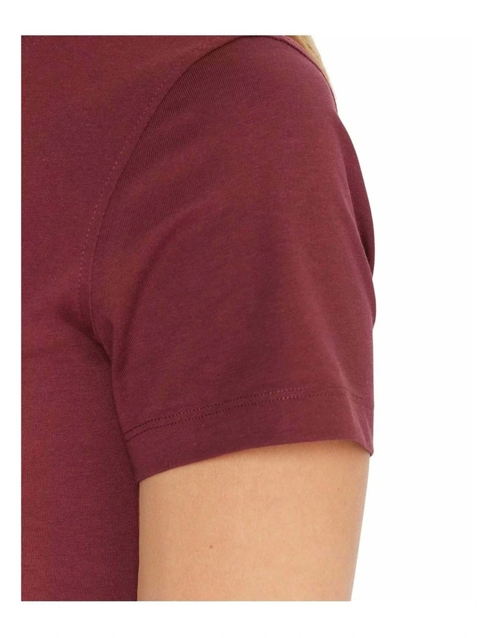 Love Triangle Pearls Short Sleeve T-Shirt in Red image 4