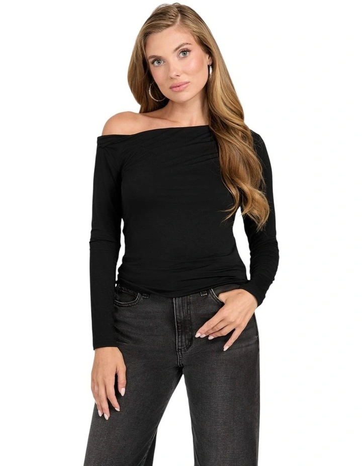Julianna Long Sleeves Top in Black image 2