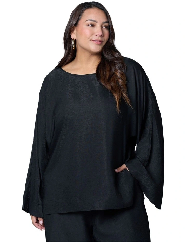 Isla Blouse image 5